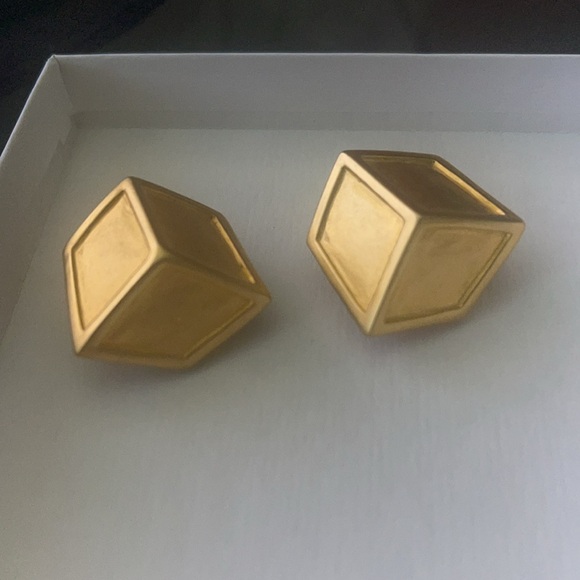 Karl Lagerfeld Paris Vintage Cube Matte Gold Tone Clip Earrings Paris New York
